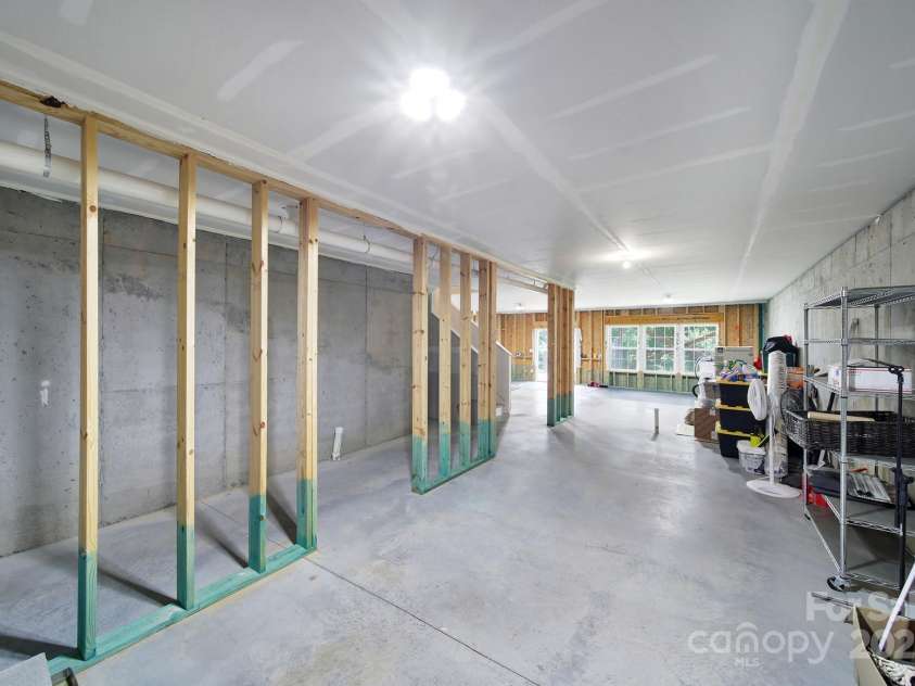 1604 Trentwood Drive, Fort Mill, SC 29715.  MLS# CAR4270619, YatesRealty ID 26246. 
