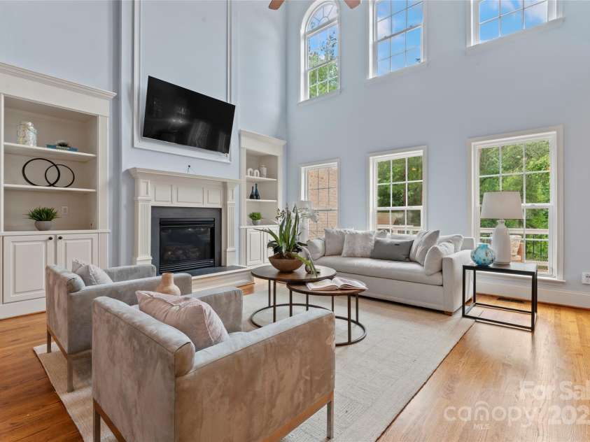 13716 Glen Abbey Drive, Charlotte, NC 28278.  MLS# CAR4265322, YatesRealty ID 26248. 