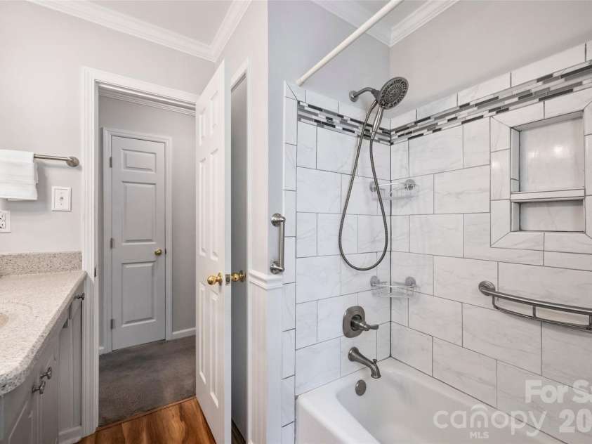 7008 Brookgreen Terrace, Matthews, NC 28104.  MLS# CAR4380563, YatesRealty ID 26248. 