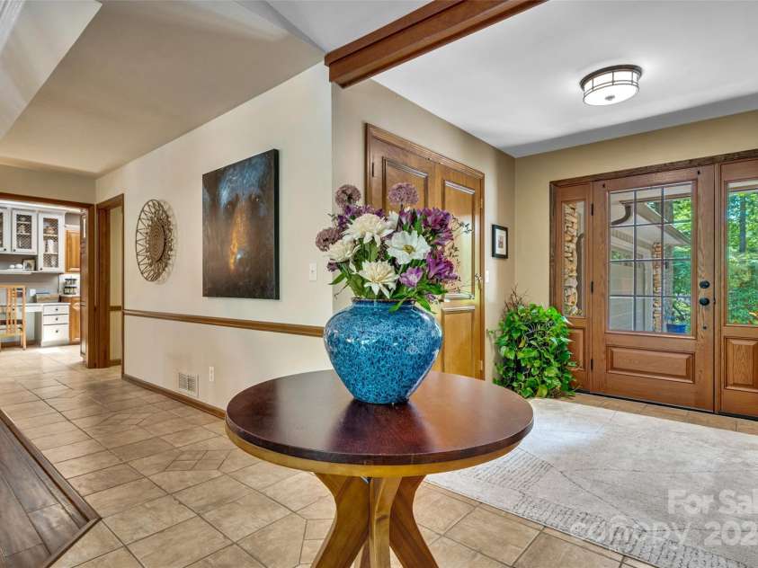 23 Indigo Way, Hendersonville, NC 28739.  MLS# CAR4274424, YatesRealty ID 26249. 