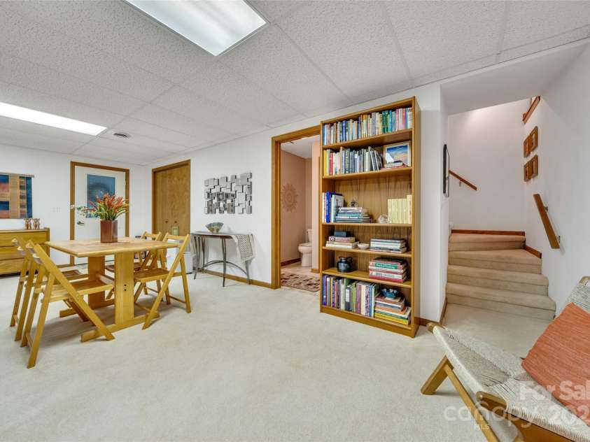 23 Indigo Way, Hendersonville, NC 28739.  MLS# CAR4274424, YatesRealty ID 26249. 