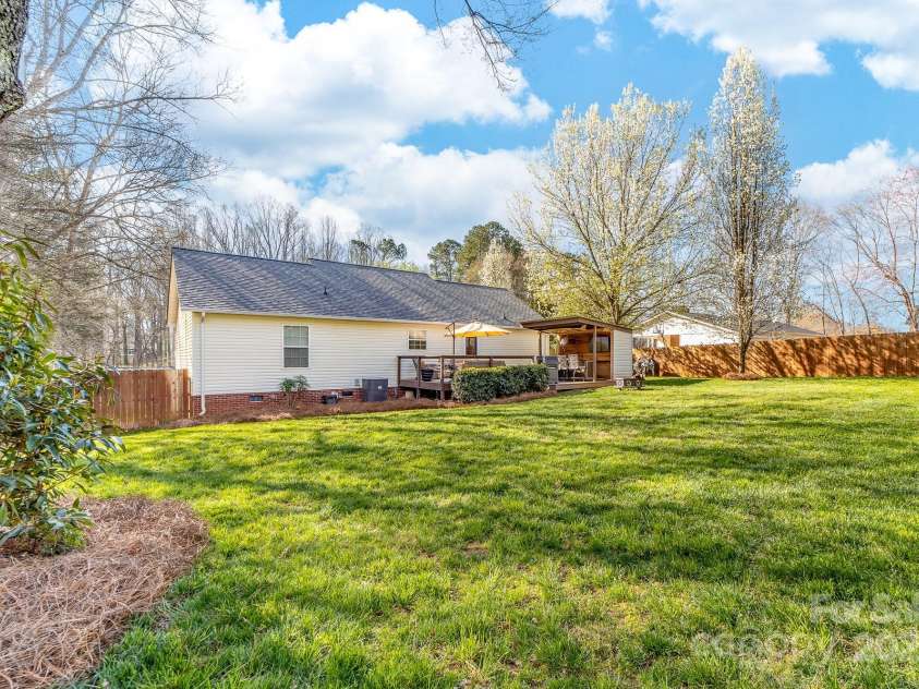 1025 Hunter Valley Road, Shelby, NC 28150.  MLS# CAR4234430, YatesRealty ID 2625. Back yard oasis with a fully fenced in back yard.