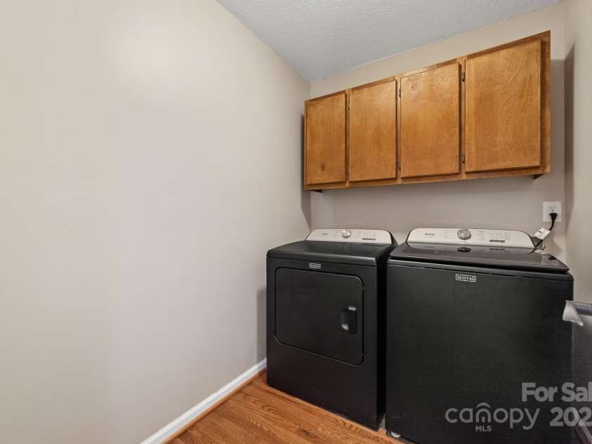 1025 Hunter Valley Road, Shelby, NC 28150.  MLS# CAR4234430, YatesRealty ID 2625. Laundry room