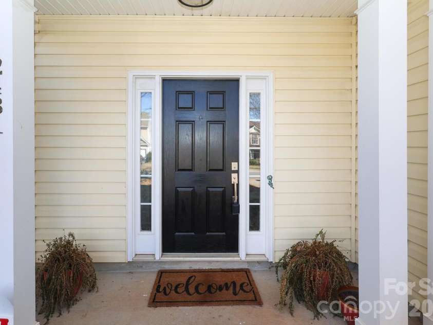 2431 Brathay Court, Charlotte, NC 28269.  MLS# CAR4338508, YatesRealty ID 2625. 