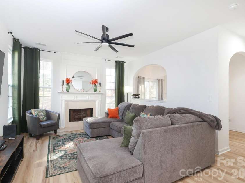 2431 Brathay Court, Charlotte, NC 28269.  MLS# CAR4338508, YatesRealty ID 2625. 