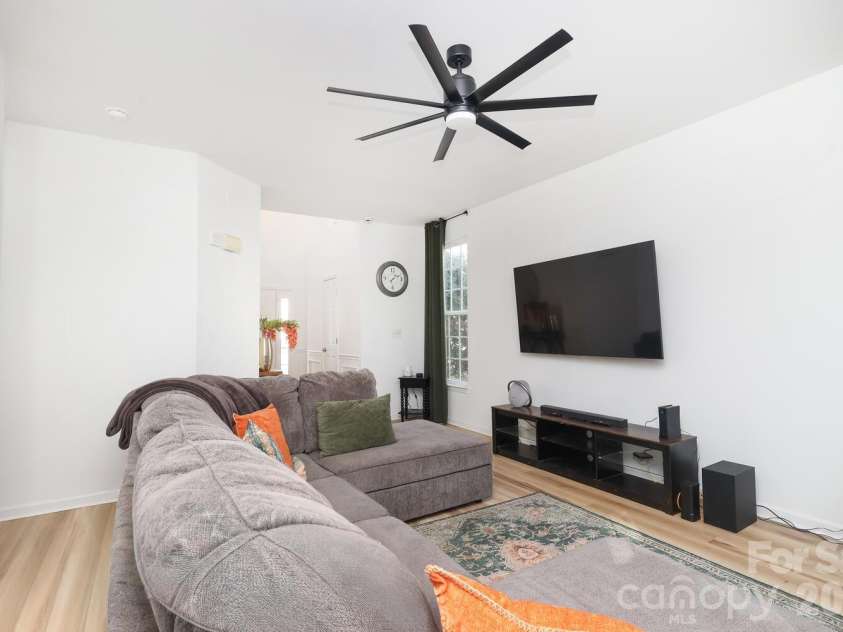 2431 Brathay Court, Charlotte, NC 28269.  MLS# CAR4338508, YatesRealty ID 2625. 