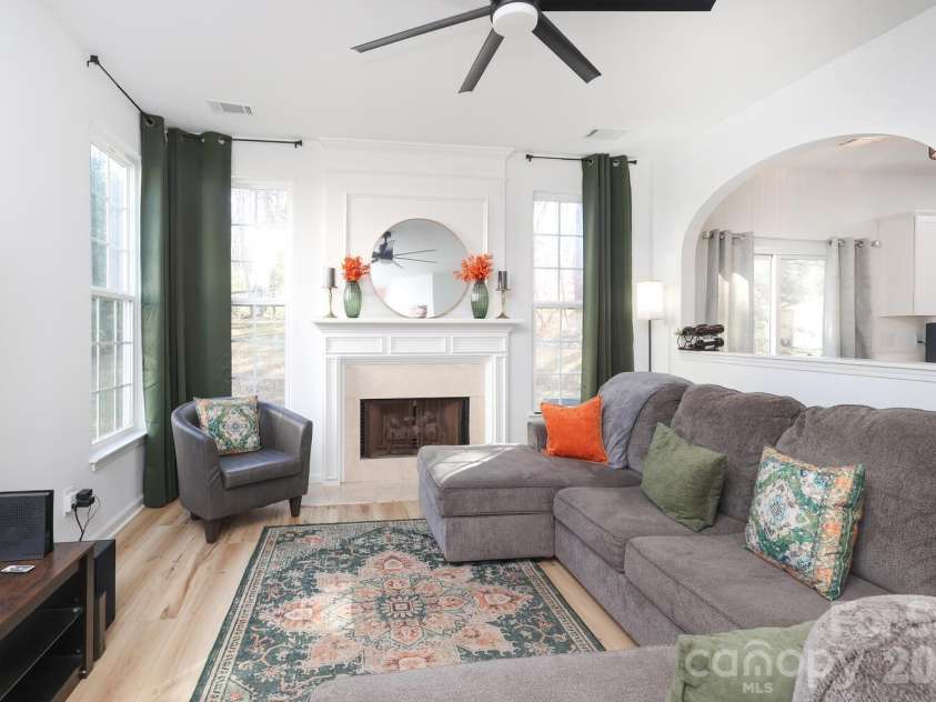 2431 Brathay Court, Charlotte, NC 28269.  MLS# CAR4338508, YatesRealty ID 2625. 