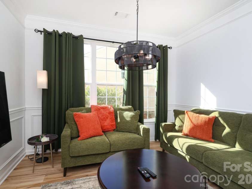 2431 Brathay Court, Charlotte, NC 28269.  MLS# CAR4338508, YatesRealty ID 2625. 