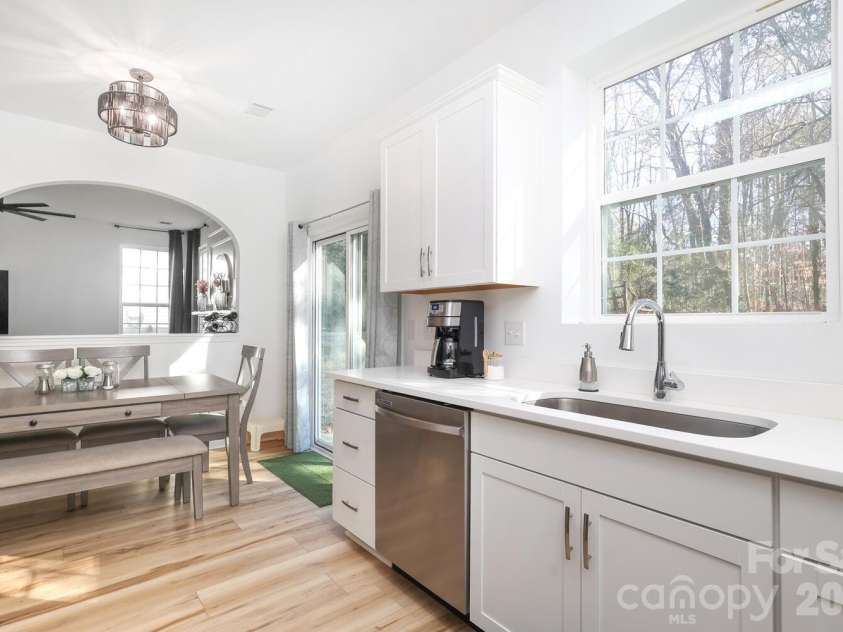 2431 Brathay Court, Charlotte, NC 28269.  MLS# CAR4338508, YatesRealty ID 2625. 