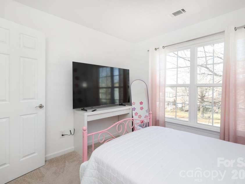 2431 Brathay Court, Charlotte, NC 28269.  MLS# CAR4338508, YatesRealty ID 2625. 