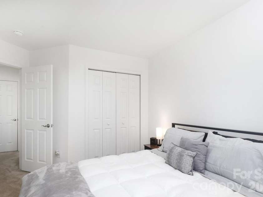 2431 Brathay Court, Charlotte, NC 28269.  MLS# CAR4338508, YatesRealty ID 2625. 