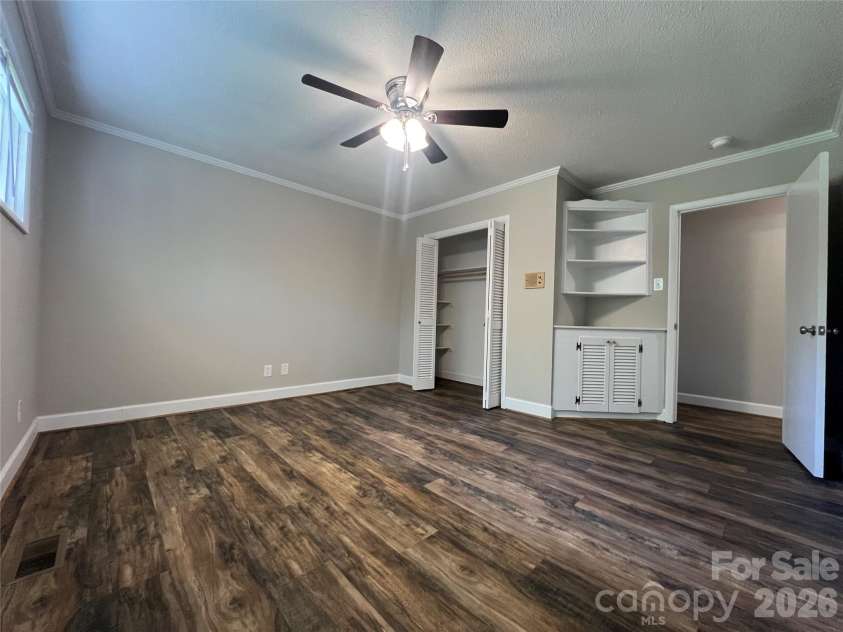 280 Raintree Road, Great Falls, SC 29055.  MLS# CAR4371162, YatesRealty ID 26250. 