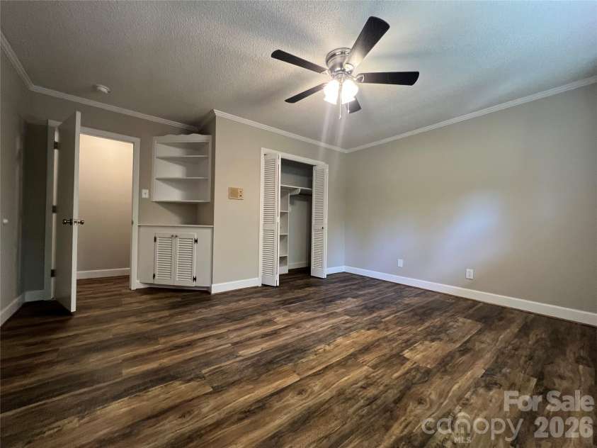 280 Raintree Road, Great Falls, SC 29055.  MLS# CAR4371162, YatesRealty ID 26250. 