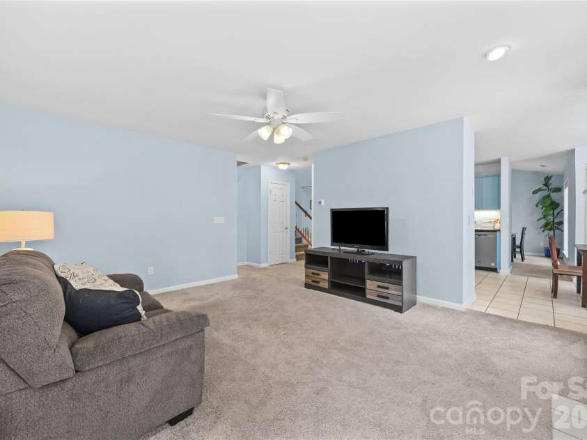 13606 Red Wine Court, Charlotte, NC 28273.  MLS# CAR4378191, YatesRealty ID 26251. 