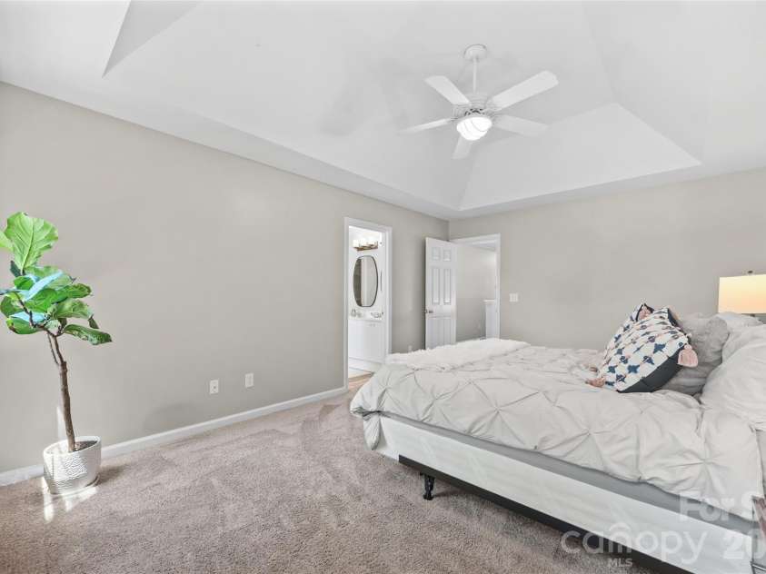 13606 Red Wine Court, Charlotte, NC 28273.  MLS# CAR4378191, YatesRealty ID 26251. 