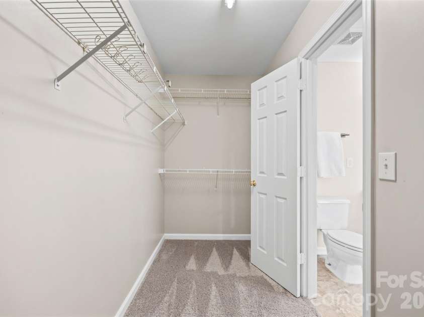 13606 Red Wine Court, Charlotte, NC 28273.  MLS# CAR4378191, YatesRealty ID 26251. 
