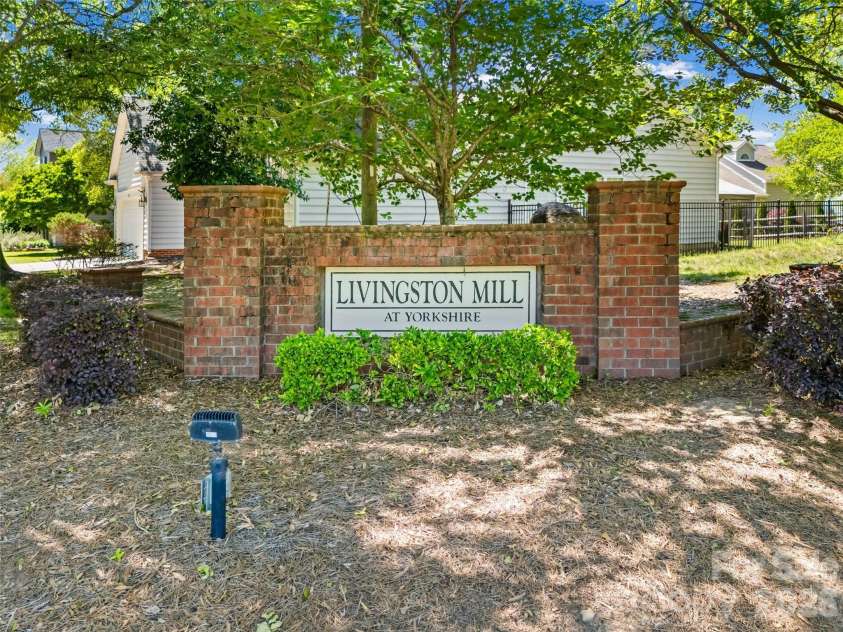 13606 Red Wine Court, Charlotte, NC 28273.  MLS# CAR4378191, YatesRealty ID 26251. 