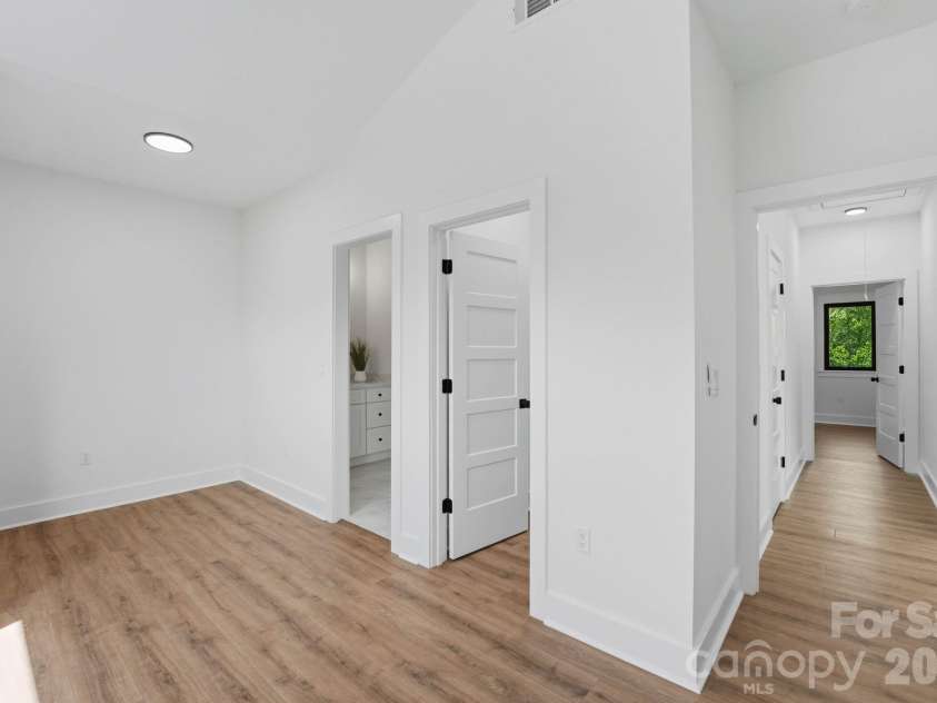 1815 White Fawn Lane, Rock Hill, SC 29730.  MLS# CAR4369323, YatesRealty ID 26254. 