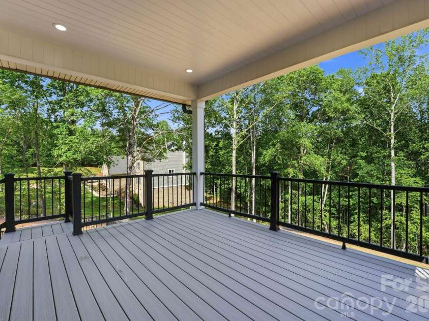 1815 White Fawn Lane, Rock Hill, SC 29730.  MLS# CAR4369323, YatesRealty ID 26254. 