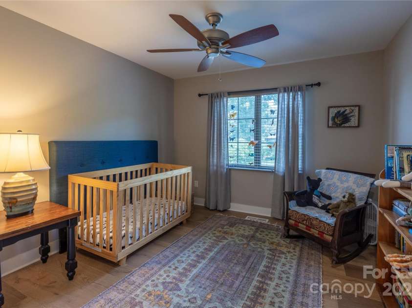 65 Wandering Oaks Way, Asheville, NC 28805.  MLS# CAR4267136, YatesRealty ID 26255. Upstairs bedroom 1