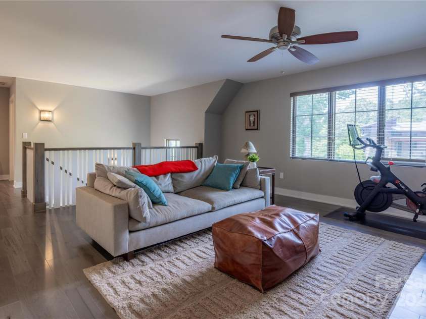 65 Wandering Oaks Way, Asheville, NC 28805.  MLS# CAR4267136, YatesRealty ID 26255. Upstairs family room