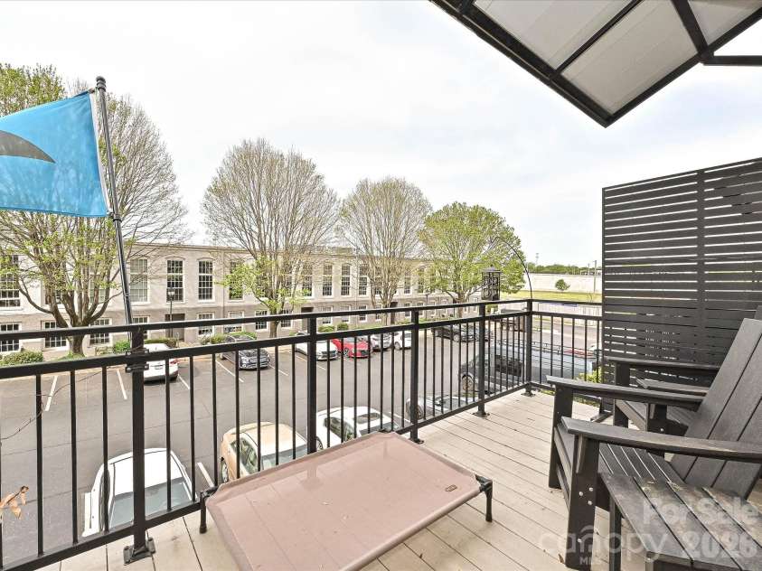432 33rd Street, Charlotte, NC 28205.  MLS# CAR4397300, YatesRealty ID 26256. 