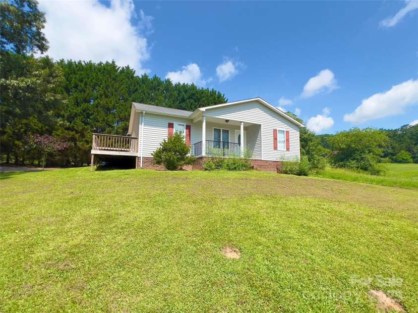 4369 Joplin Road, Hudson, NC 28638.  MLS# CAR4275016, YatesRealty ID 26257. 