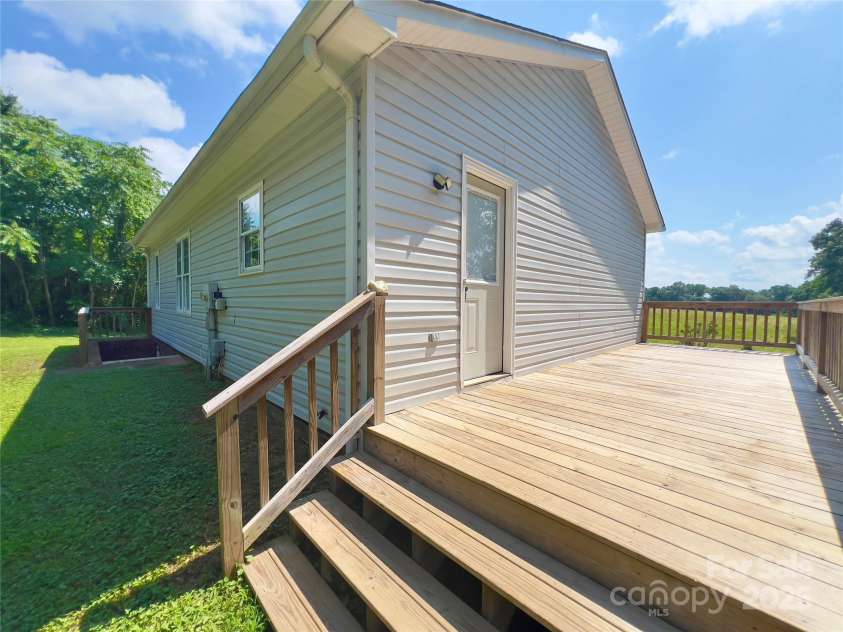 4369 Joplin Road, Hudson, NC 28638.  MLS# CAR4275016, YatesRealty ID 26257. 