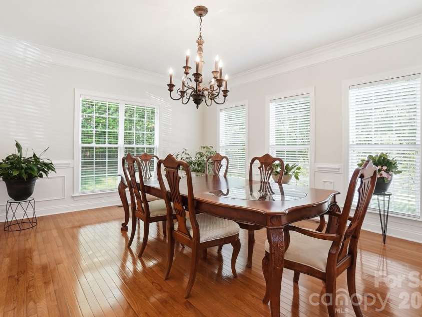 807 Crown Vista Court, Wesley Chapel, NC 28110.  MLS# CAR4369364, YatesRealty ID 26257. 