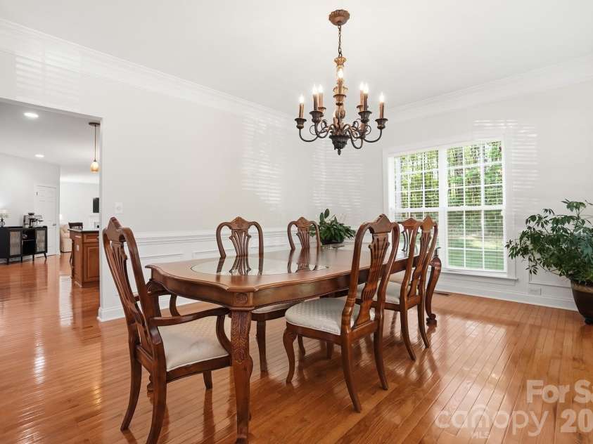 807 Crown Vista Court, Wesley Chapel, NC 28110.  MLS# CAR4369364, YatesRealty ID 26257. 