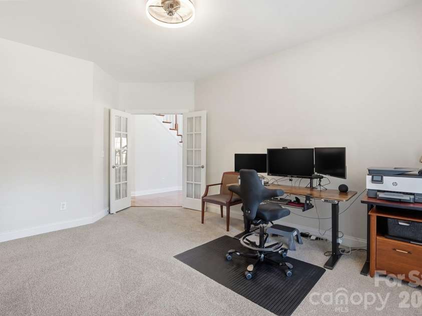 807 Crown Vista Court, Wesley Chapel, NC 28110.  MLS# CAR4369364, YatesRealty ID 26257. 