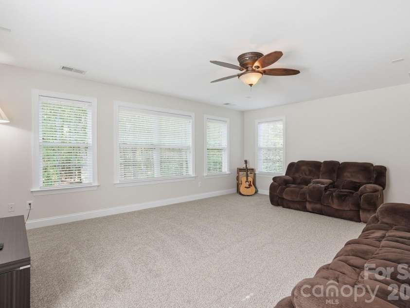807 Crown Vista Court, Wesley Chapel, NC 28110.  MLS# CAR4369364, YatesRealty ID 26257. 