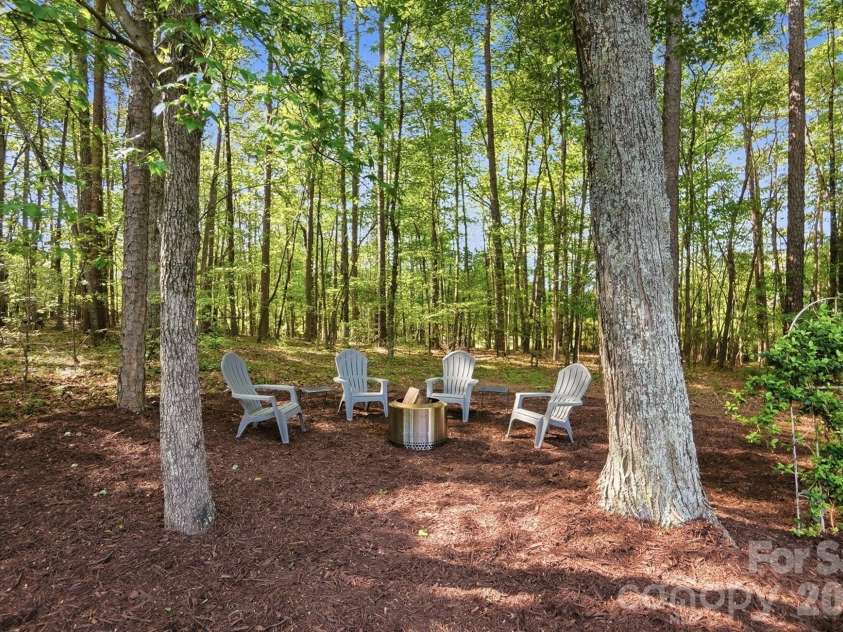 807 Crown Vista Court, Wesley Chapel, NC 28110.  MLS# CAR4369364, YatesRealty ID 26257. 