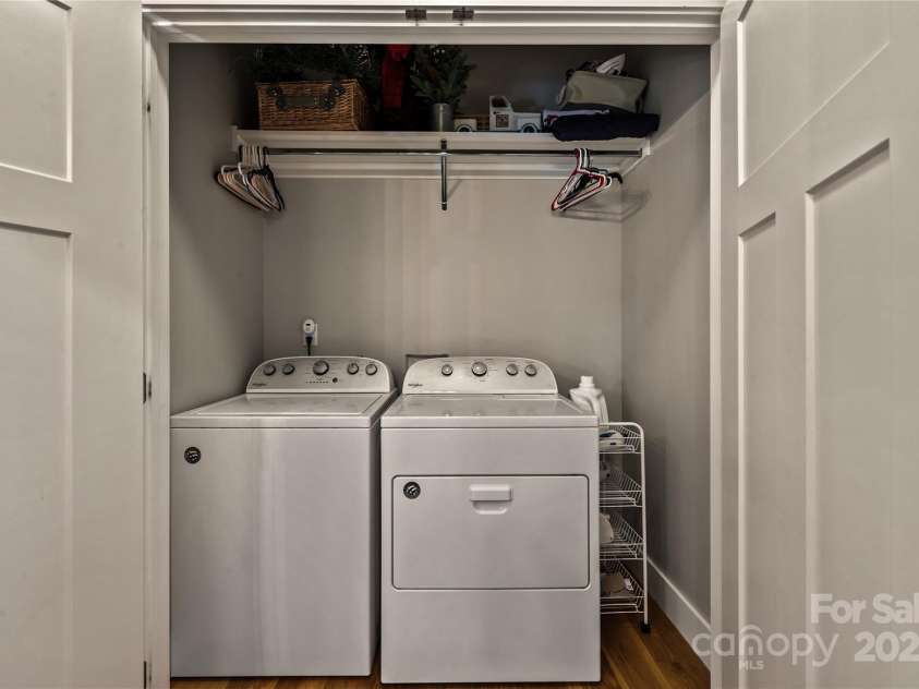 109 Druid Drive, Asheville, NC 28806.  MLS# CAR4264701, YatesRealty ID 26258. 