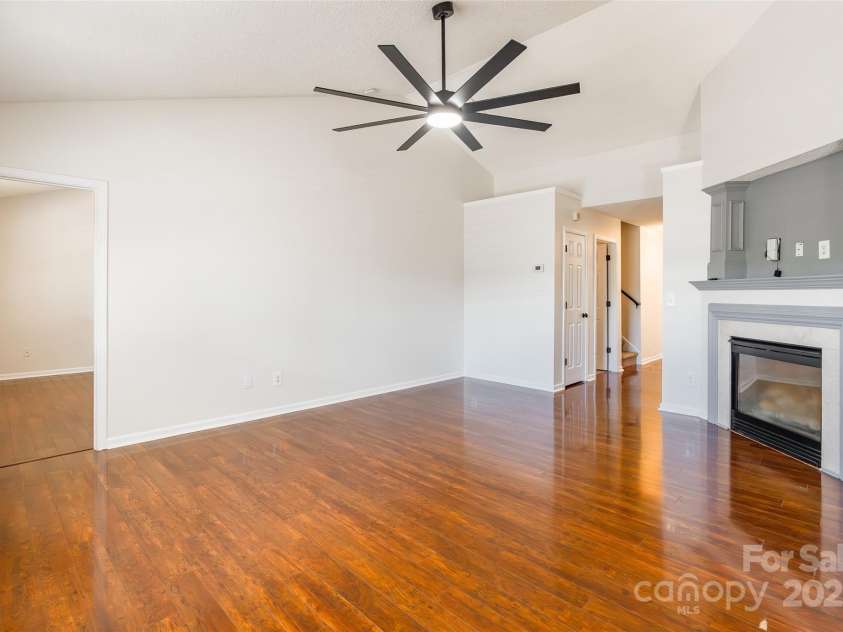 14924 Jerpoint Abby Drive, Charlotte, NC 28273.  MLS# CAR4280200, YatesRealty ID 26260. 