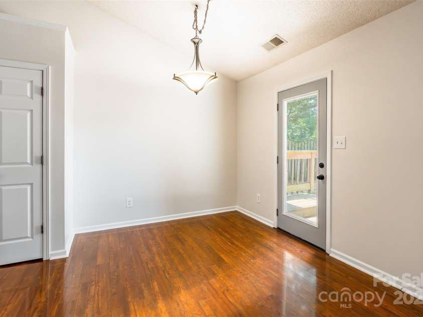 14924 Jerpoint Abby Drive, Charlotte, NC 28273.  MLS# CAR4280200, YatesRealty ID 26260. 