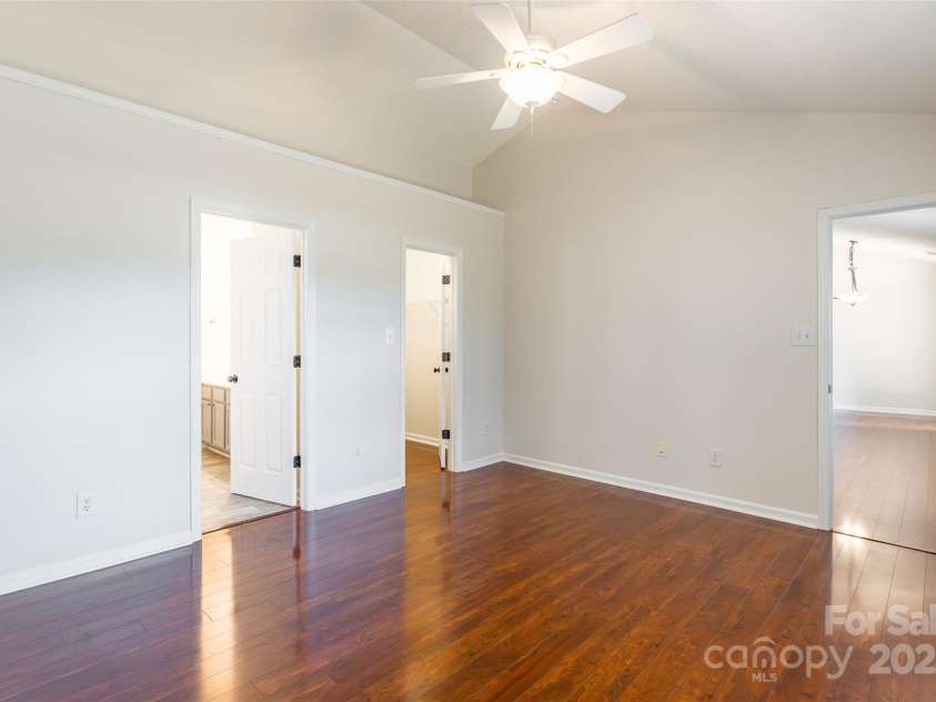 14924 Jerpoint Abby Drive, Charlotte, NC 28273.  MLS# CAR4280200, YatesRealty ID 26260. 