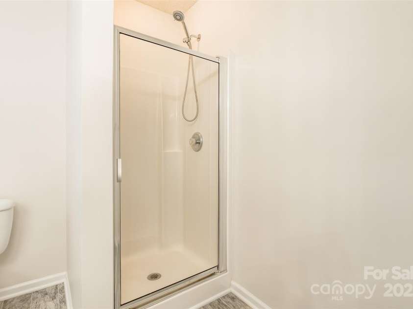 14924 Jerpoint Abby Drive, Charlotte, NC 28273.  MLS# CAR4280200, YatesRealty ID 26260. 