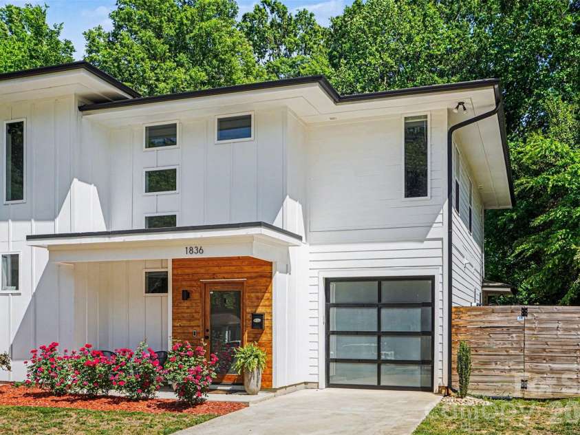 1836 Academy Street, Charlotte, NC 28205.  MLS# CAR4370202, YatesRealty ID 26261. 