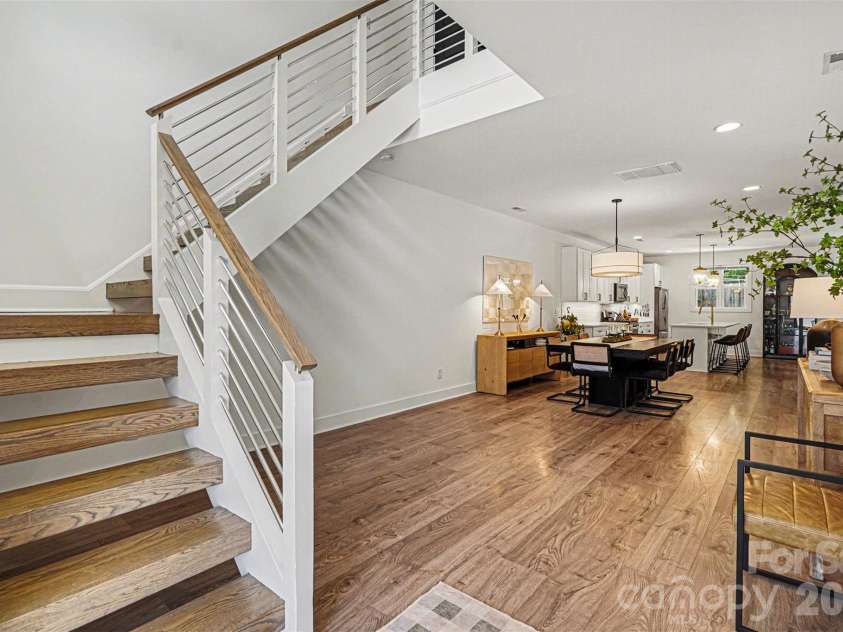 1836 Academy Street, Charlotte, NC 28205.  MLS# CAR4370202, YatesRealty ID 26261. 
