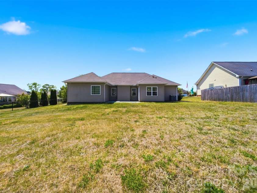 1834 Terrain Drive, Conover, NC 28613.  MLS# CAR4371002, YatesRealty ID 26262. 