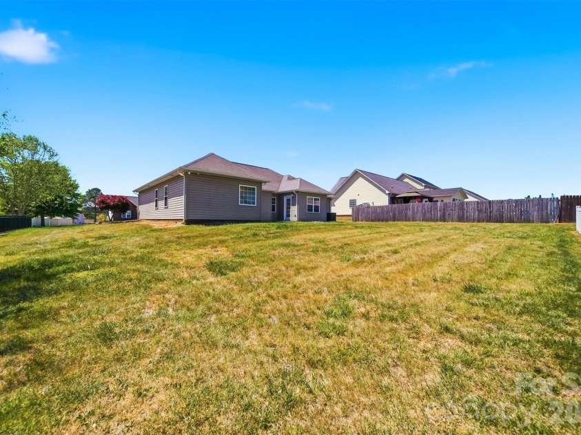 1834 Terrain Drive, Conover, NC 28613.  MLS# CAR4371002, YatesRealty ID 26262. 