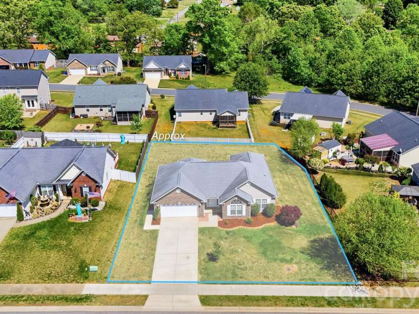 1834 Terrain Drive, Conover, NC 28613.  MLS# CAR4371002, YatesRealty ID 26262. 