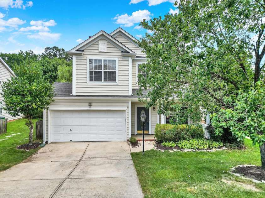 3333 Cole Mill Road, Charlotte, NC 28270.  MLS# CAR4274949, YatesRealty ID 26262. 