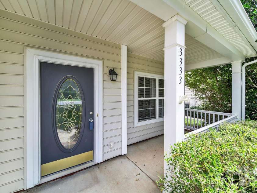 3333 Cole Mill Road, Charlotte, NC 28270.  MLS# CAR4274949, YatesRealty ID 26262. 