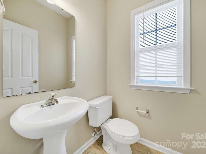 3333 Cole Mill Road, Charlotte, NC 28270.  MLS# CAR4274949, YatesRealty ID 26262. 