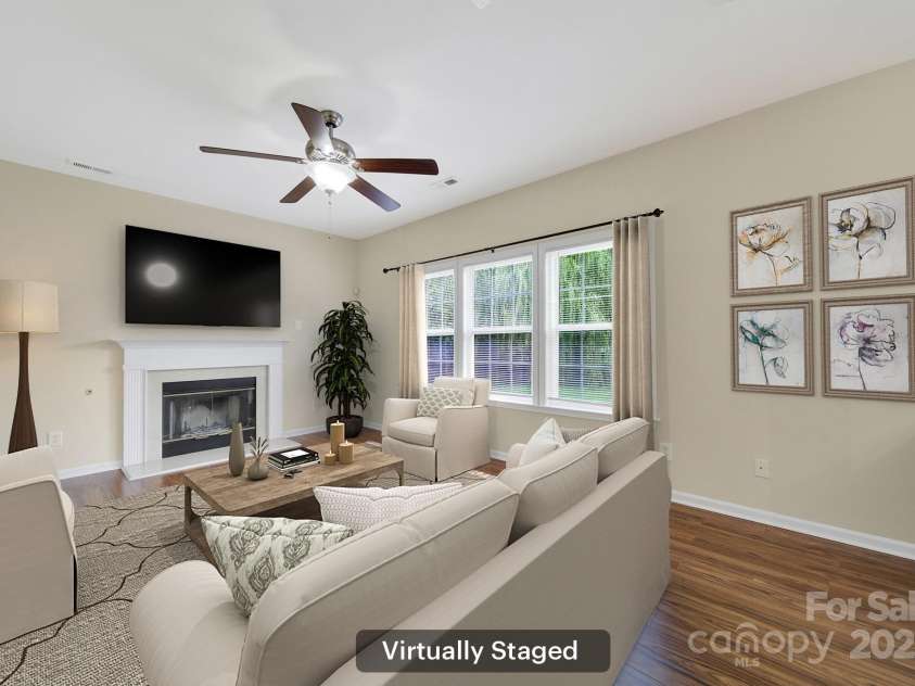 3333 Cole Mill Road, Charlotte, NC 28270.  MLS# CAR4274949, YatesRealty ID 26262. 