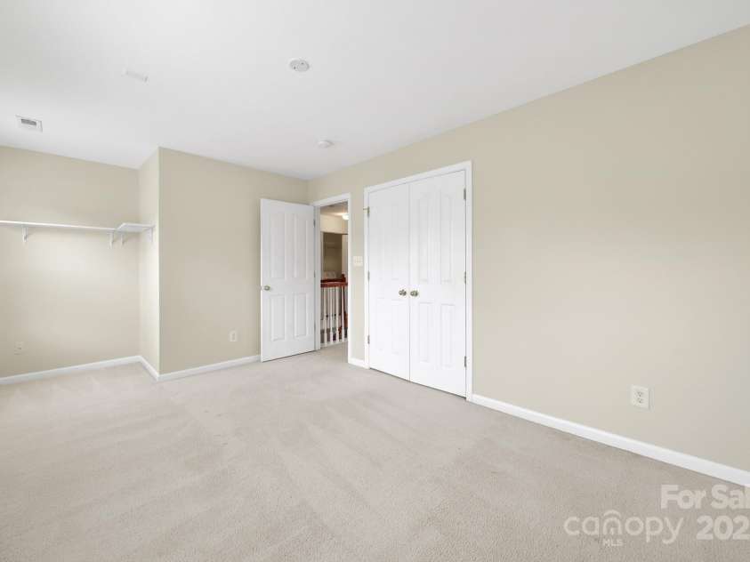 3333 Cole Mill Road, Charlotte, NC 28270.  MLS# CAR4274949, YatesRealty ID 26262. 