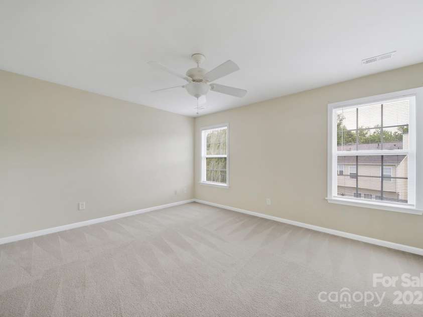 3333 Cole Mill Road, Charlotte, NC 28270.  MLS# CAR4274949, YatesRealty ID 26262. 
