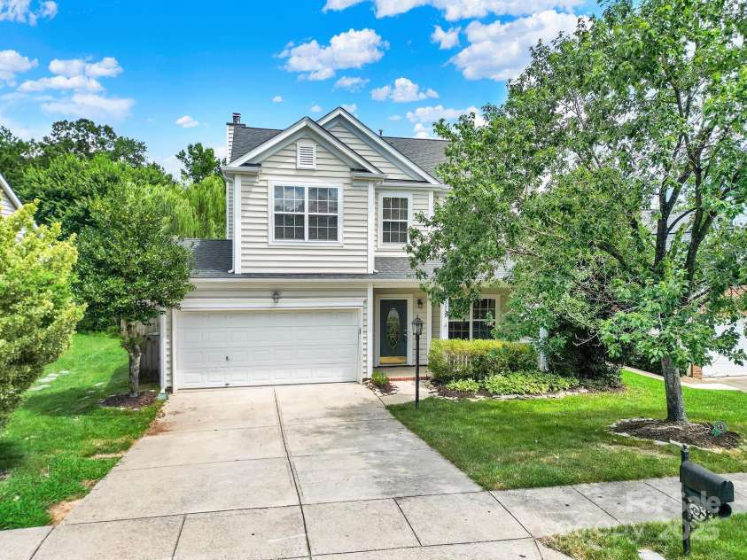 3333 Cole Mill Road, Charlotte, NC 28270.  MLS# CAR4274949, YatesRealty ID 26262. 